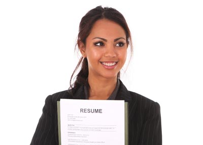woman holding her resume